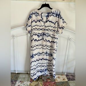 Nordstrom blue and white dress size medium